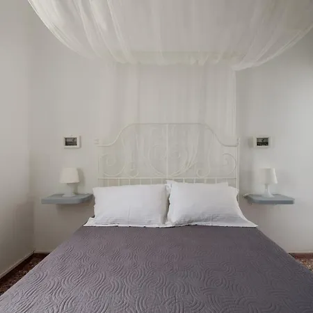 Frühstückspension Sagma Perissa (Santorini)