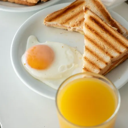 Alojamento de Acomodação e Pequeno-almoço Sagma 3*