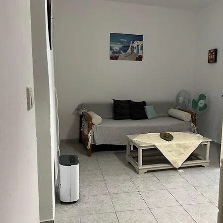 Sagma Frühstückspension Perissa (Santorini)