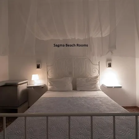 Sagma Beach Rooms Bed & Breakfast Perissa (Santorini)