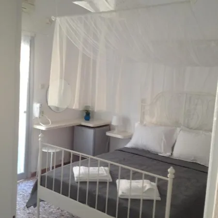 Bed & Breakfast Sagma Beach Rooms