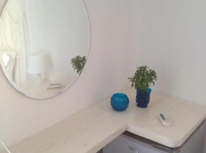 Sagma Perissa (Santorini)